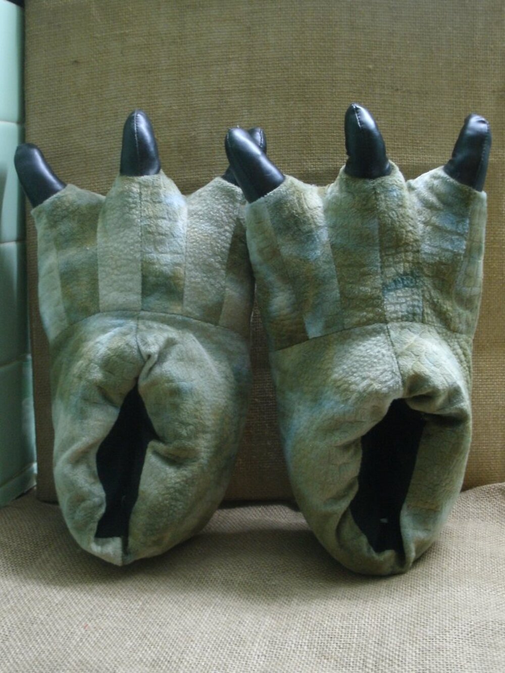 Mens T-Rex Dinosaur Foot Slippers Size L/XL